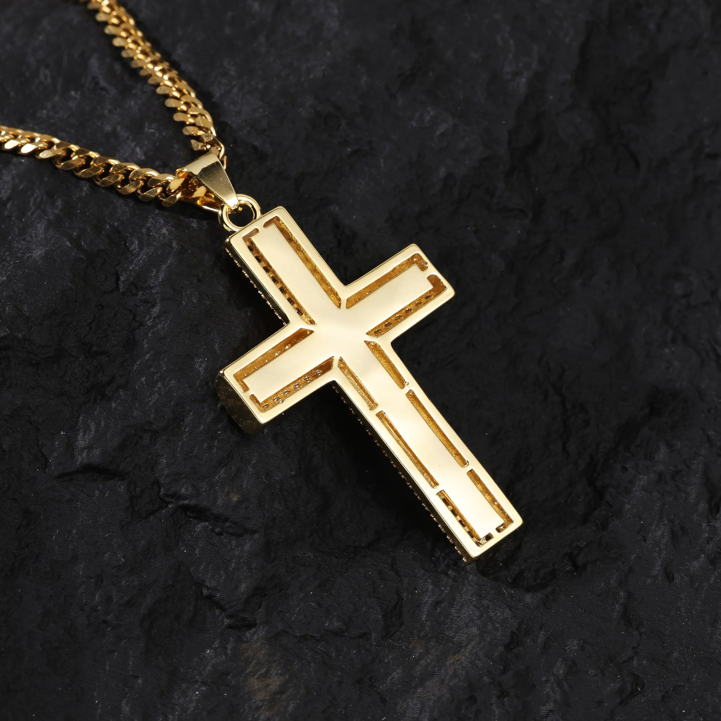 SINTIVO™ Luxe Kruis Hanger met Ketting